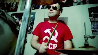 Парню 90 лет. исп.: Андрей Померанцев, Вячеслав Кудреватых, Алексей Снытников, Иван Бунин