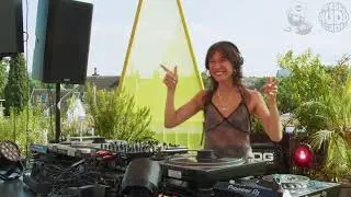 Mia Cecille | The MUDD Show x Yummy Trax