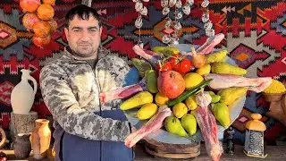 FROSTY WEATHER, FROZEN POND, SNOWY MOUNTAINS! CHEF ABBASOV IS COOKING LAMB WITH FRUITS | RURAL LIFE
