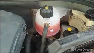 Расширительный бачок от Ларгуса на Рено Симбол)