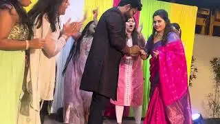 Haan yaha jadam kadam par lakho hasinaye hai