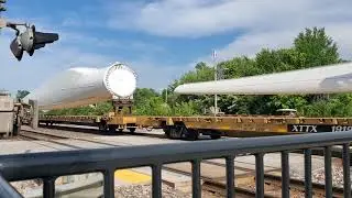 BNSF 5227 and 5476 With Full Load Of Giant Windmill Blades, LA Plata MO.