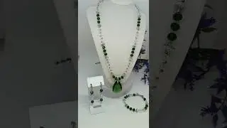 253.Комплект из кварца и стекла