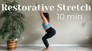 10 MIN Restorative Beginner Yoga Stretch