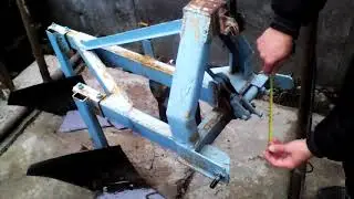 Саморобний плуг для мінітрактора.