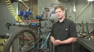 Removing and Replacing a wheel with Disc Brakes and Thru-axles