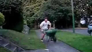 Nebuloza - How to Properly Push a wheelbarrow !!!