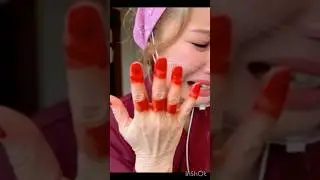 Mochi Accident Hit Hand 