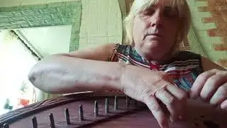 Видеоотзыв Заказчицы о моих Гуслях.