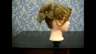 Вечерняя причёска с лилией .Evening hair with a lily .