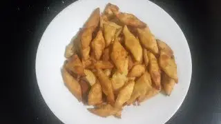 Crispy Namak Pare / Namak Para - Indian Snacks Recipe