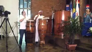 Genario D´Xangô em apresentação Mães da Umbanda na UERJ