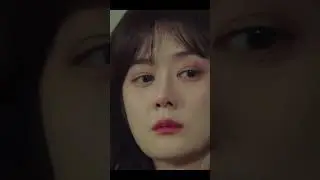 A sticky situation for Jang Nara in "Family" #https://youtu.be/4tkujSZo9cI