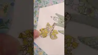 Daffodil Mini Quilt Pattern and Video Lessons now available in my pattern shop.
