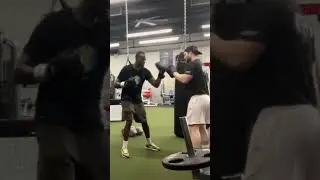 #onlinecoach #gym #boxingcoach #boxingtraining #fitness #boxingworkout coachcodyconditioning@gmail