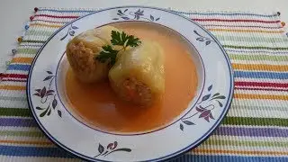 Stuffed peppers with meat and rice.