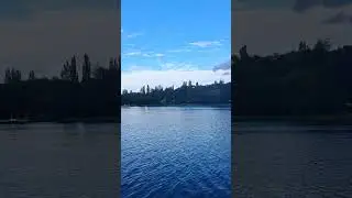 Круглый пруд и Большое колесо обозрения в Измайловском парке