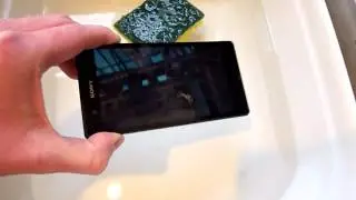 Sony XPERIA Z Smartphone Water Resistance Test