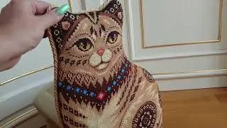Кошка-подушка от Panna, оформленная НЕ подушкой :)