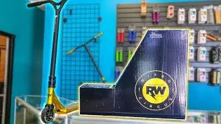 NITRO CIRCUS RYAN WILLIAMS SIGNATURE SCOOTER UNBOXING