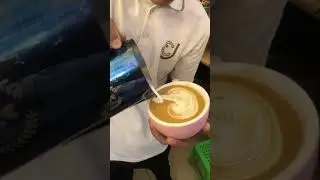#coffee #latteart #barista #swan
