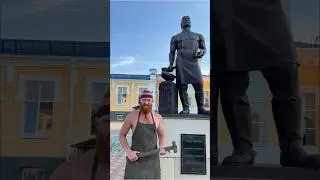 Кузнецы не могут не куя!
