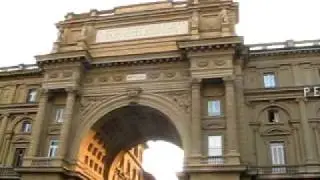 Florencia - En una plaza de dia