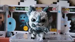Funko Pop Krampus FYE Exclusive Chase Review Out The Box