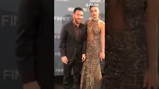 Esta es la razón por la que Messi no abraza a otras mujeres para tomarse fotos