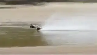 BRUSHLESS RC CAR WHEELIES ON WATER!!! EXTREAM 3s LIPO TRAXXAS RUSTLER SUPER FAST SAND Hydroplanes