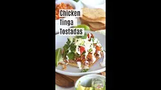 Chicken Tinga Tostadas | Tostadas de Tinga #shorts
