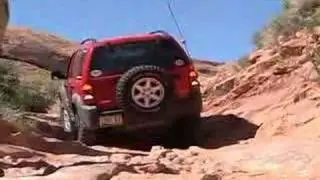 Jeep Liberty on the Hole in the Rock trail .. Vid #2
