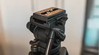 Magnus VT-4000 Fluid Head Tripod