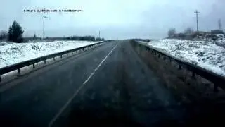 Дастер раскидало по дороге [занос] ДТП авария НЕТ