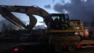 Экскаватор гусеничный caterpillar 320dln