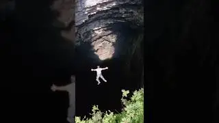 Always think before u jump🤣🤣 #shorts Stickman Dismounting Void Stick #shortsvideo #trending #gaming