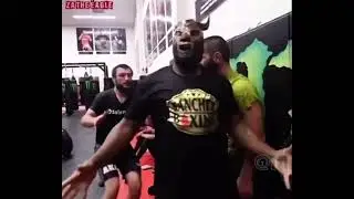 Daniel Cormier ignites a war with the dagestanis