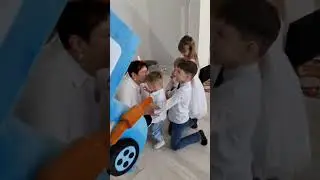 Ура! К нам приехал Синий Трактор!
