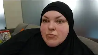 Foodie Beauty Refuses to Help Her CAT! Alr live!