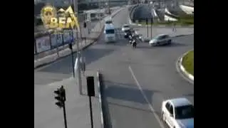 Mobese Kameralarına Yakalanan Kazalar - Bursa
