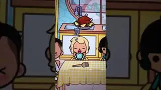 Теперь у меня есть вилка в Toca Boca Life World 