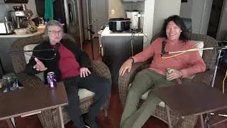 Leif Skyving talks with Mark Yaffe