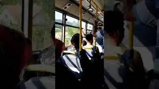 Otobüste tepki çeken görüntü