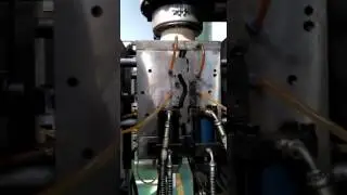 Mesin Blow Molding Pembuat Manekin dari Pabrik Manekin Indonesia