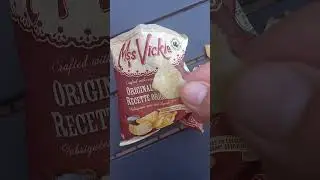 Miss Vickie's original