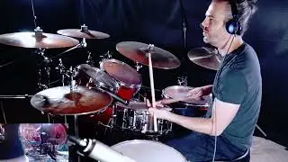 Drumming on a loop with hits 🥁🎺🎷🪇🎼