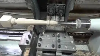 Купить балясины из дерева для лестниц.