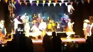 DIEGO SANDON - CUECA LA PLUMITA - TEATRO ASTROS