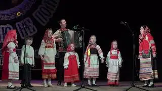 "ОЙ спасибо этому дому" плясовая песня кубанских казаков.