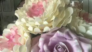 Композиция из роз и пионов из изолона. Ростовые цветы. Аренда